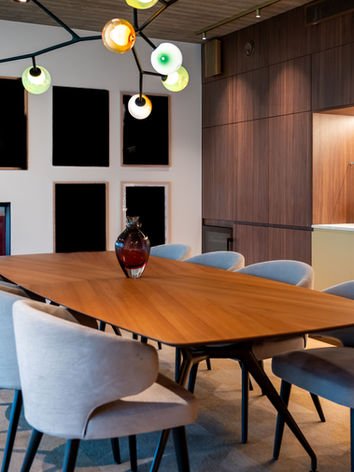 993b02_9463c810231748f9a808ded7137e5b4b~mv2