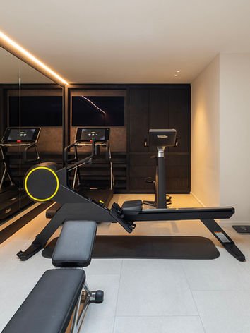 993b02_ac4f5c76f5b24ad3989d6fbe3a2d623a~mv2